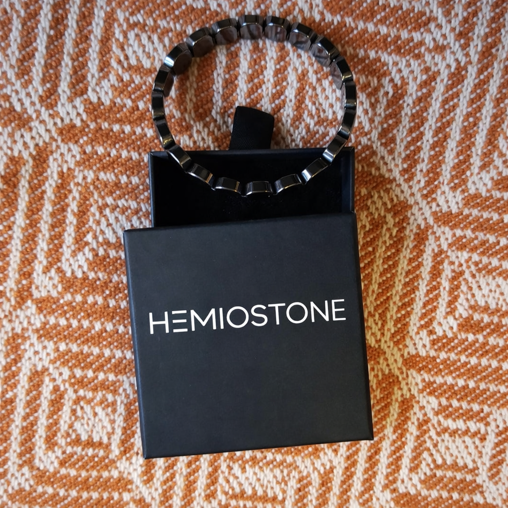 Bracelet HEMIOSTONE: stabilise votre énergie, renforce votre concentration et restaure votre présence masculine légendaire